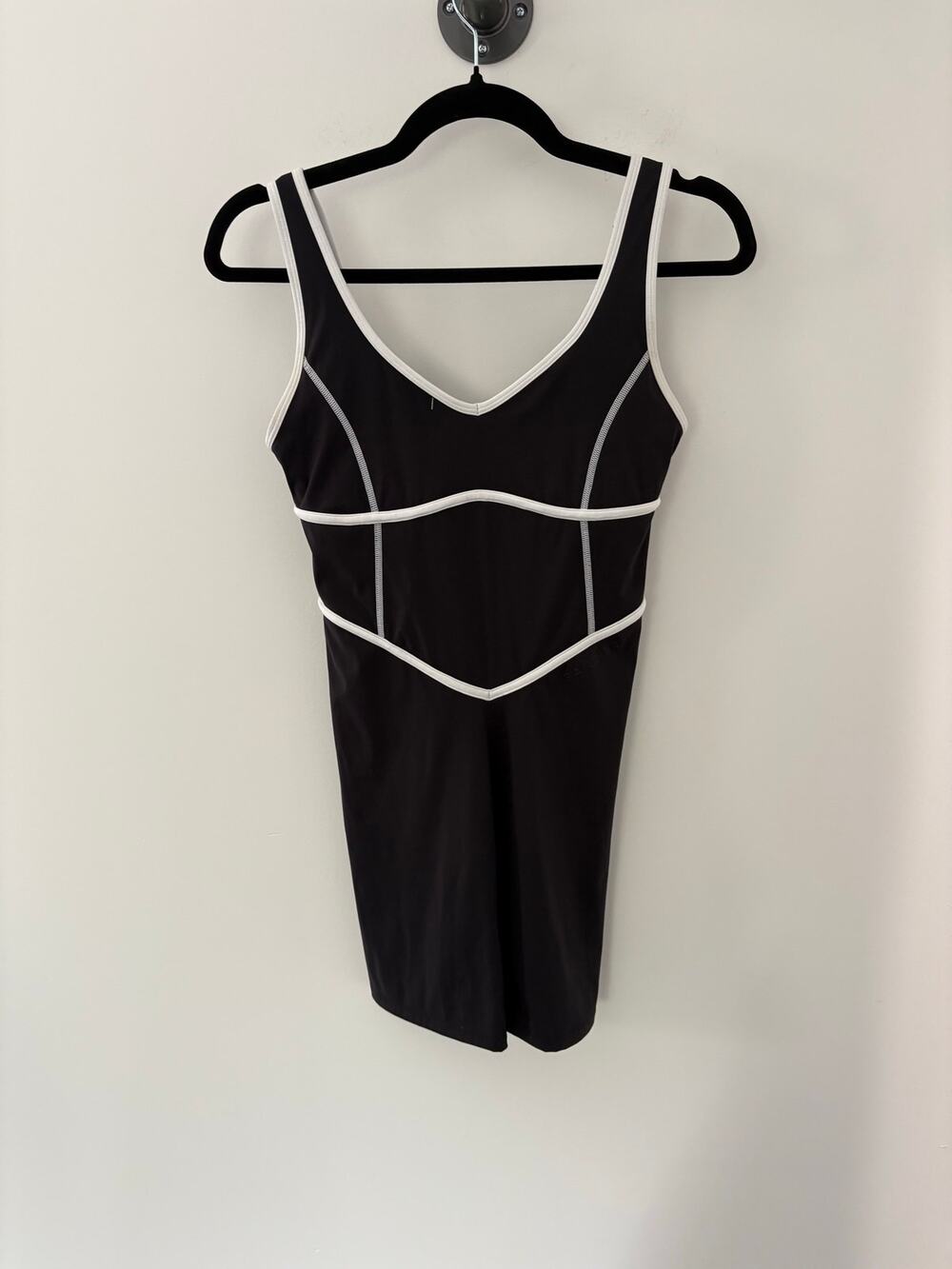 Bandier Tempo Contrast Seam Bodysuit Romper Size XS